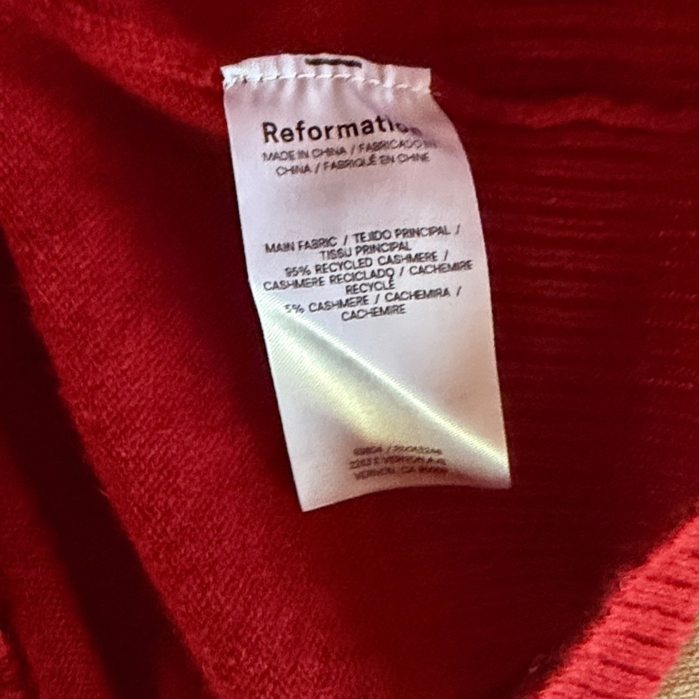 Reformation Dana Cashmere Crew Neck Sweater Crimson - Picture 6 of 6